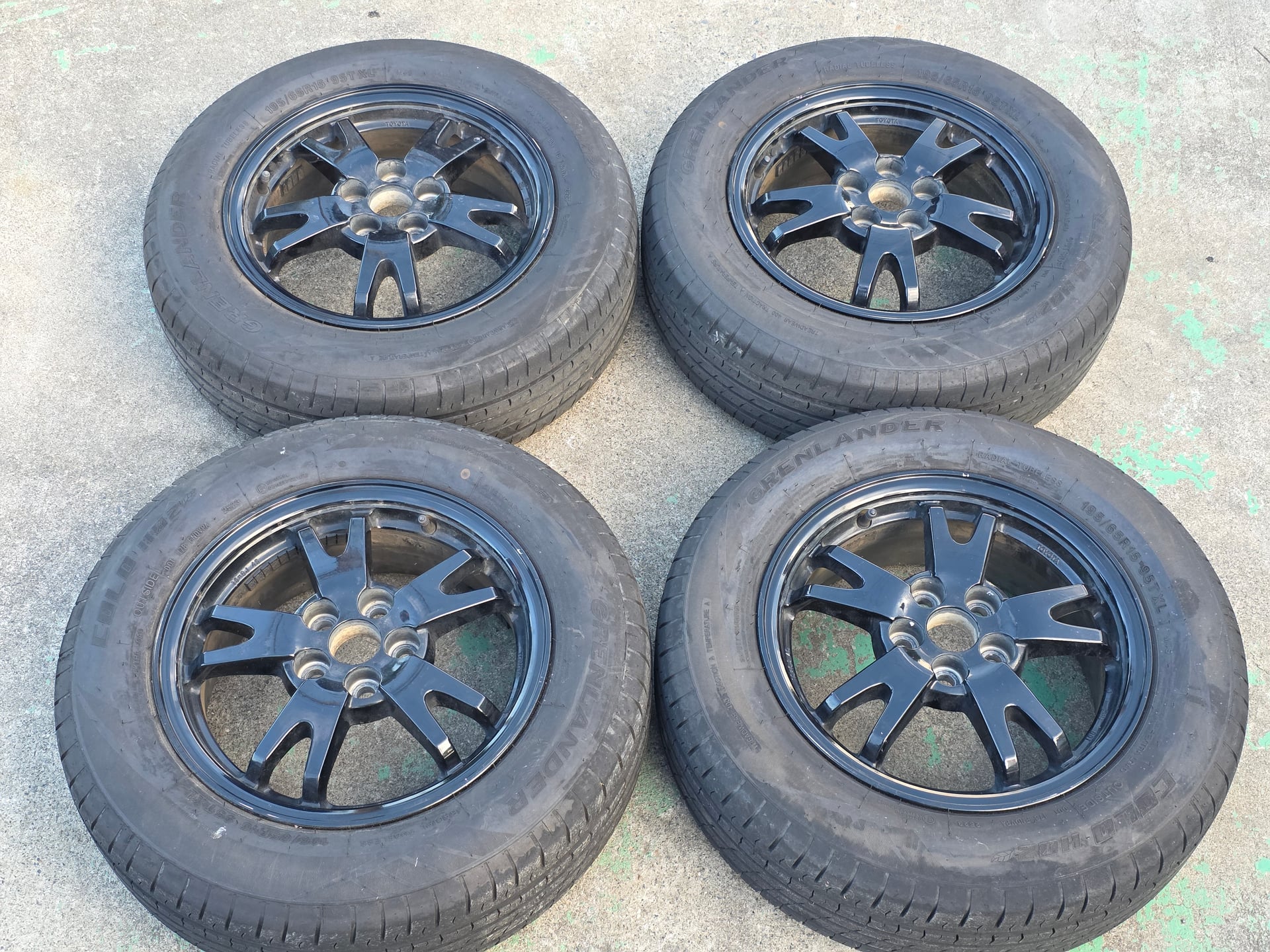 195/65R15 Rodas Original do Prius modelo ZVW30