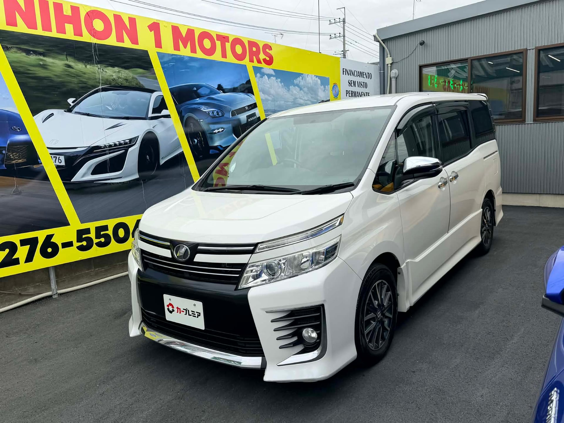 TOYOTA - VOXY ZS KIRAMEKI - ANO H.27